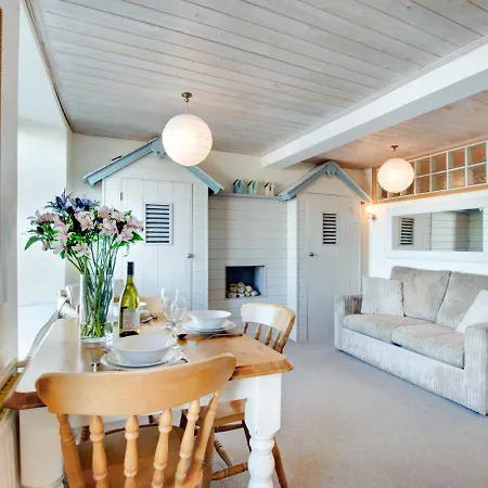 The Hut Crab Rock 1 Holiday home St Ives (Cornwall)